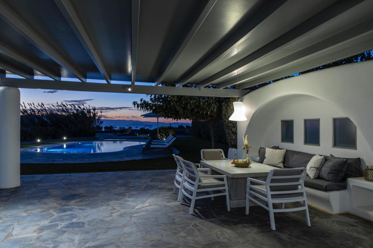 Aqua Breeze Villas On The Beach Pláka Exterior foto